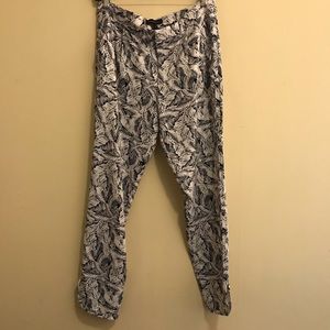 Silk, slightly cropped boyfriend trousers